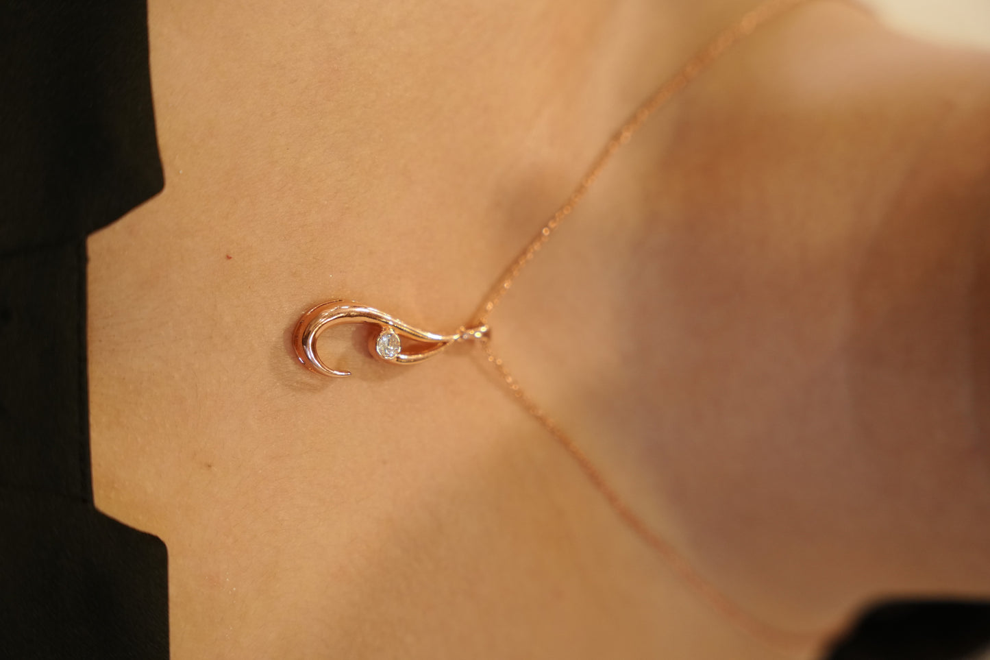 Aurgat Rose Gold Hook DropPendant