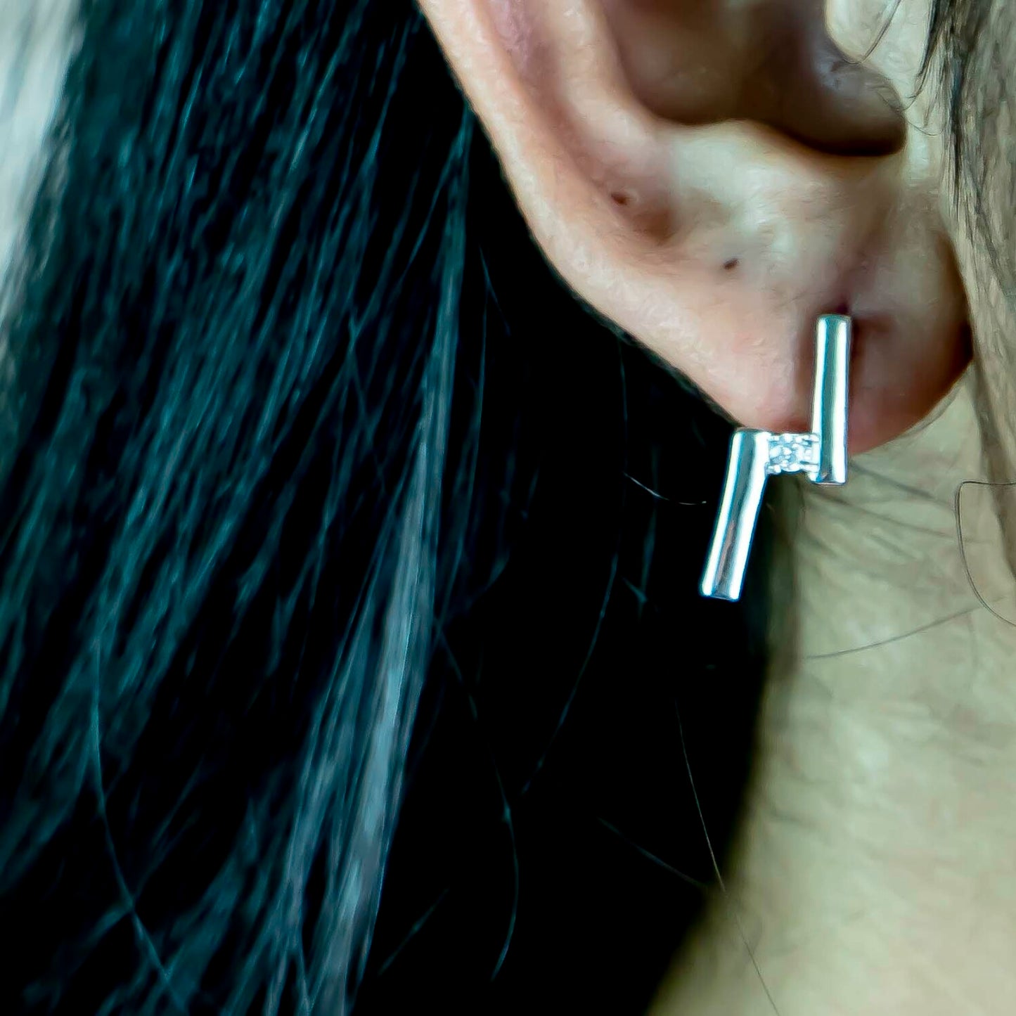 Aurgat Connected Solataire Earrings