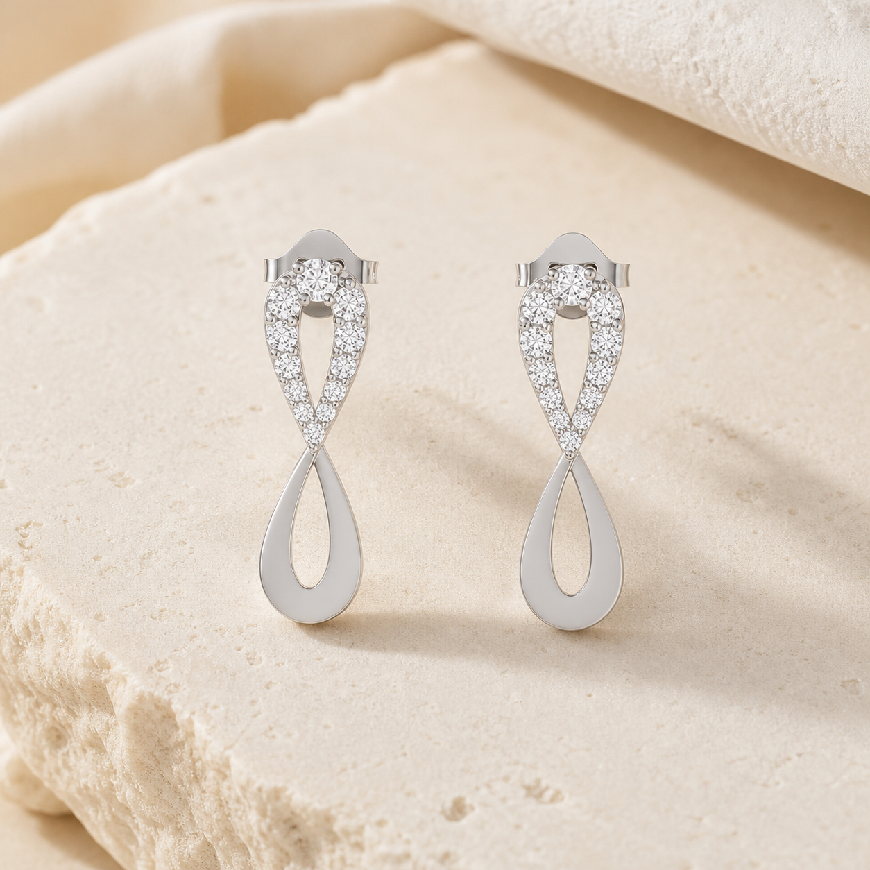 Aurgat Infinity Silver Earrings