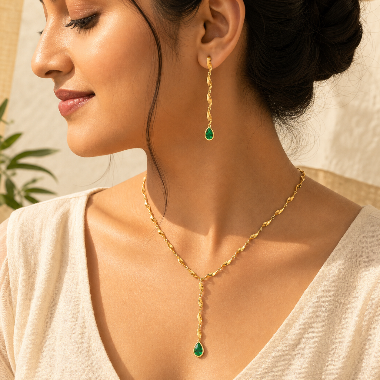 Aurgat Graceful 18K Gold Plated Pendant Set - image 2