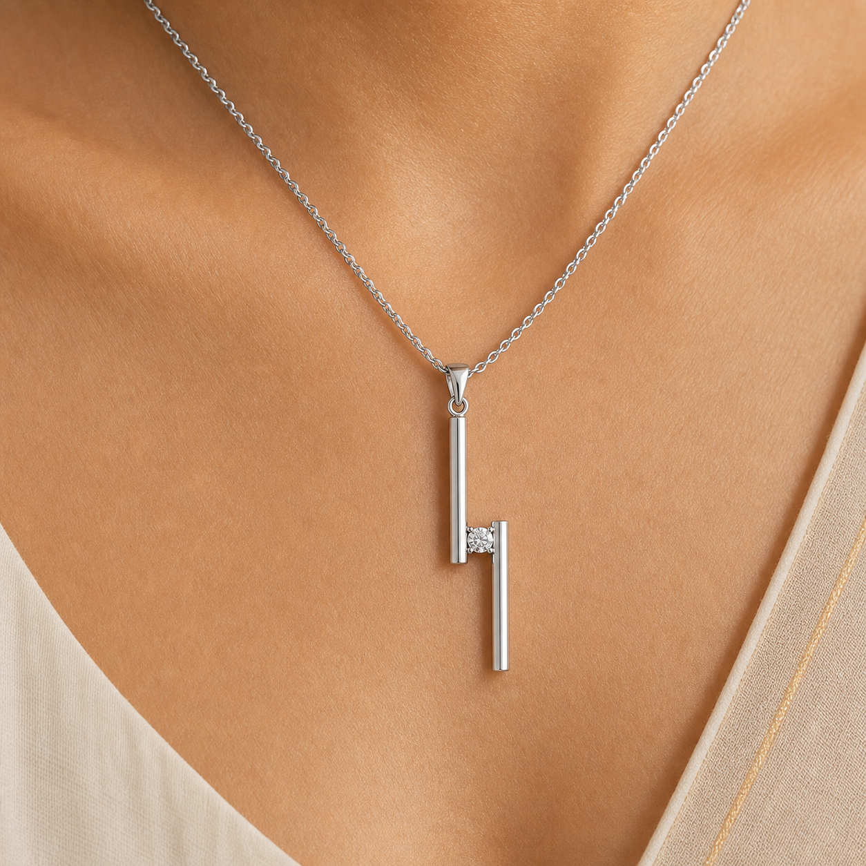 Aurgat Connected Solitaire Sterling Silver Pendant