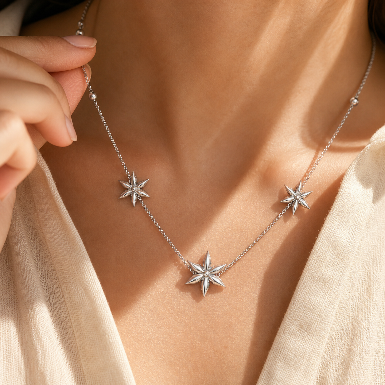 Aurgat Dazzling Stars Silver Pendant