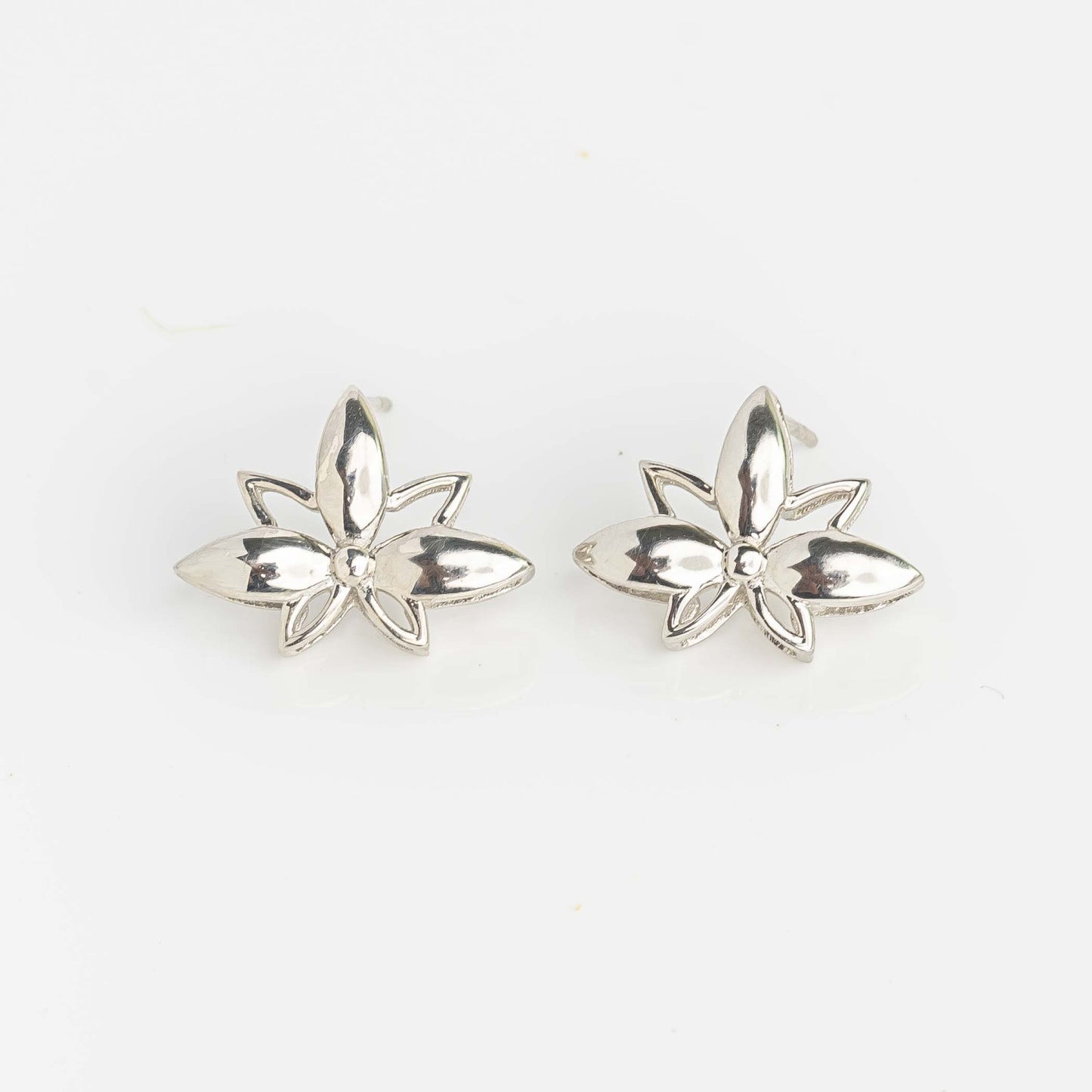 Aurgat Petals Fly Sterling Silver Earrings