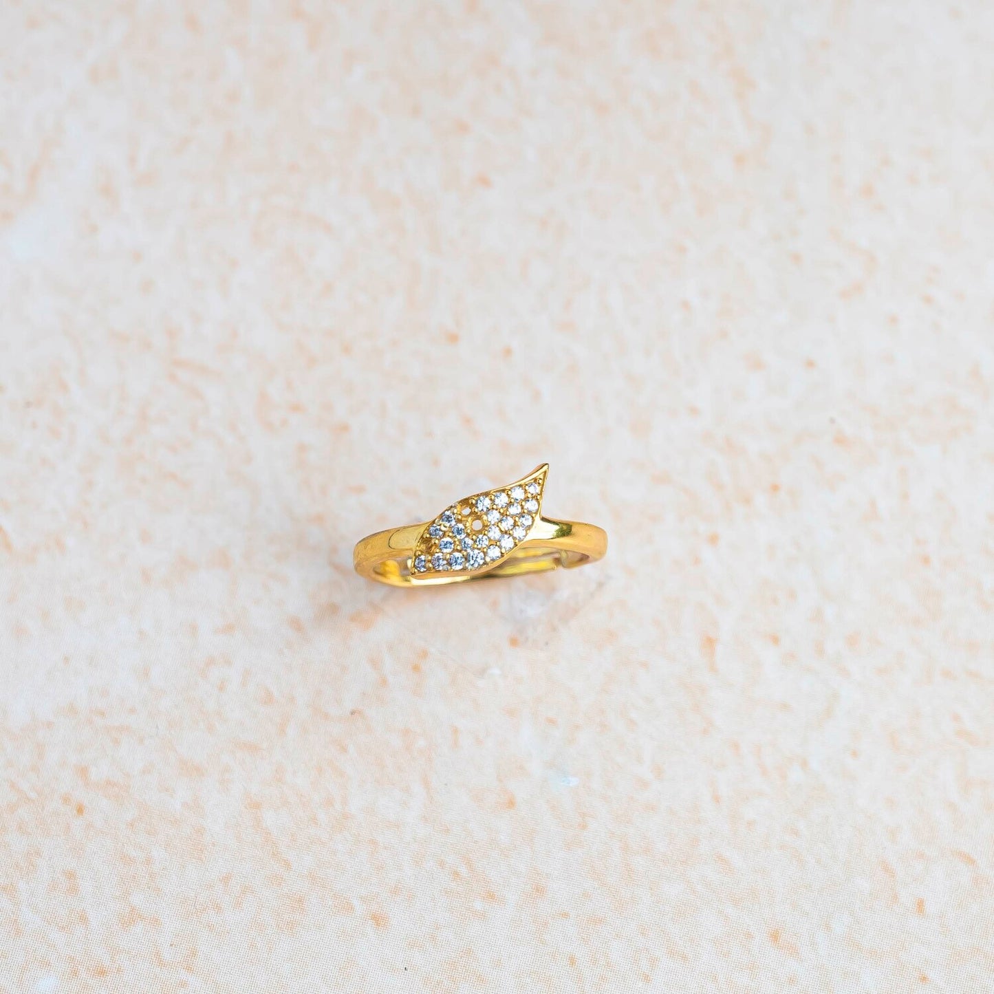 Aurgat High Rated Zirconia Efoortless 18k Gold Plated Adjustable Ring