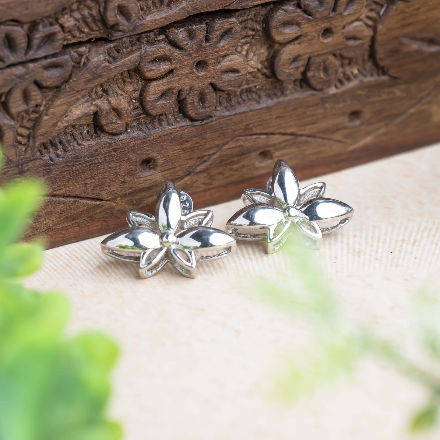 Aurgat Petals Fly Sterling Silver Earrings