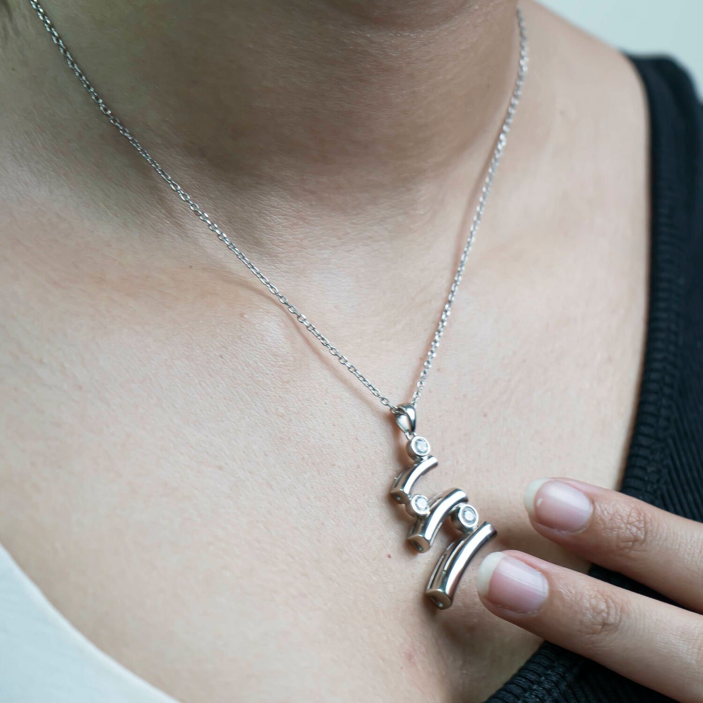 Aurgat Zircon Connected Layers Pendant