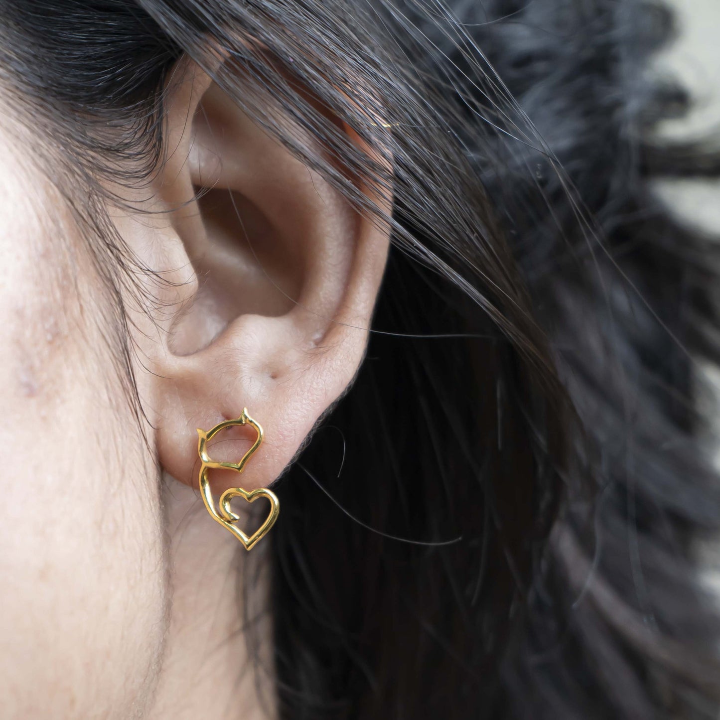 Aurgat Cat's Heart 18K Gold Plated Earrings