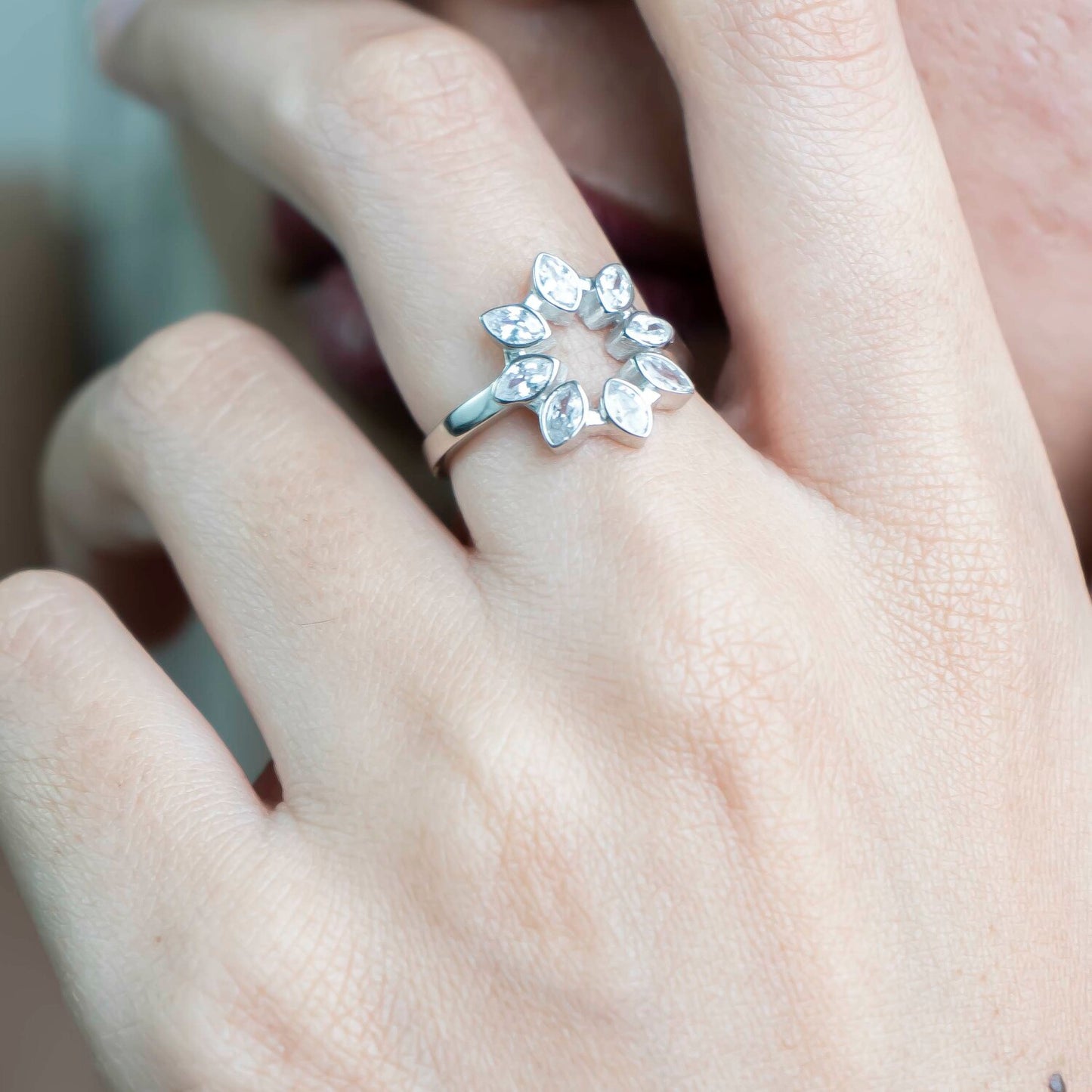 Aurgat Garland Zirconia Sterling Silver Adjustable Ring