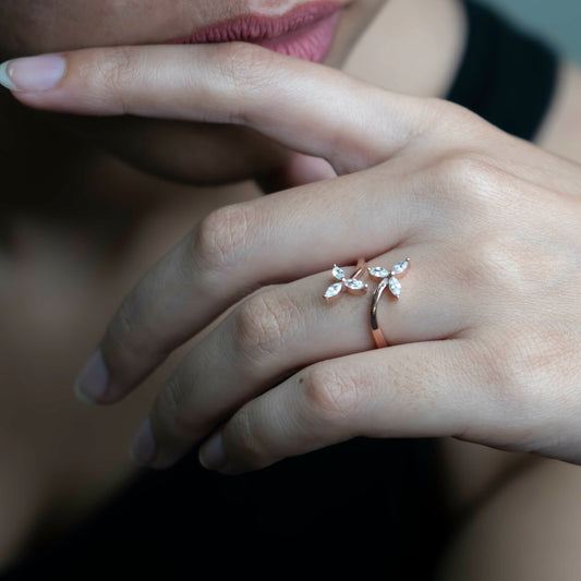 Aurgat Trillium Flower Zirconia Rose Gold Adjustable Ring